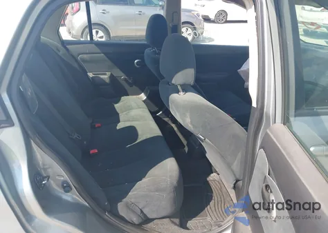 2011 Nissan Versa 1.8S z USA, uszkodzony, nr VIN 3N1BC1AP3BL461364